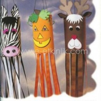 okul öncesınde kağit işler, duvar süsü ,davetiye kartları ,suluboya  çalişması (5081)