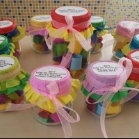 okul öncesınde kağit işler, duvar süsü ,davetiye kartları ,suluboya  çalişması (5194)