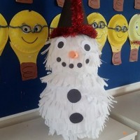 okul öncesınde kağit işler, duvar süsü ,davetiye kartları ,suluboya  çalişması (5209)