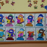 okul öncesınde kağit işler, duvar süsü ,davetiye kartları ,suluboya  çalişması (5239)