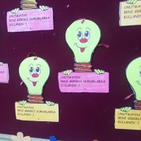 okul öncesınde kağit işler, duvar süsü ,davetiye kartları ,suluboya  çalişması (5244)