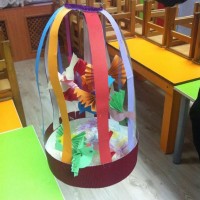 okul öncesınde kağit işler, duvar süsü ,davetiye kartları ,suluboya  çalişması (5263)