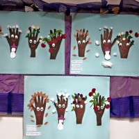 okul öncesınde kağit işler, duvar süsü ,davetiye kartları ,suluboya  çalişması (5333)