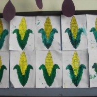 okul öncesınde kağit işler, duvar süsü ,davetiye kartları ,suluboya  çalişması (5349)