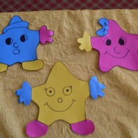 okul öncesınde kağit işler, duvar süsü ,davetiye kartları ,suluboya  çalişması (5466)