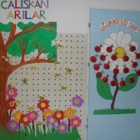 okul öncesınde kağit işler, duvar süsü ,davetiye kartları ,suluboya  çalişması (5470)