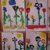 okul öncesınde kağit işler, duvar süsü ,davetiye kartları ,suluboya  çalişması (5595)