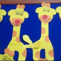 okul öncesınde kağit işler, duvar süsü ,davetiye kartları ,suluboya  çalişması (5656)