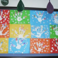 okul öncesınde kağit işler, duvar süsü ,davetiye kartları ,suluboya  çalişması (5657)