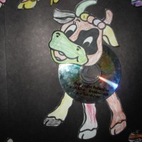 okul öncesınde kağit işler, duvar süsü ,davetiye kartları ,suluboya  çalişması (5660)