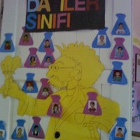 okul öncesınde kağit işler, duvar süsü ,davetiye kartları ,suluboya  çalişması (5765)