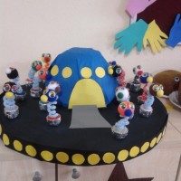 okul öncesınde kağit işler, duvar süsü ,davetiye kartları ,suluboya  çalişması (5772)