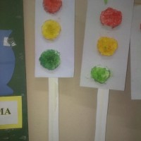 okul öncesınde kağit işler, duvar süsü ,davetiye kartları ,suluboya  çalişması (5783)