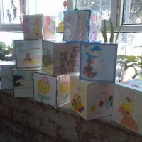 okul öncesınde kağit işler, duvar süsü ,davetiye kartları ,suluboya  çalişması (5792)