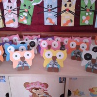 okul öncesınde kağit işler, duvar süsü ,davetiye kartları ,suluboya  çalişması (5796)