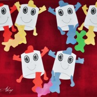 okul öncesınde kağit işler, duvar süsü ,davetiye kartları ,suluboya  çalişması (5823)