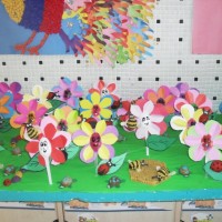 okul öncesınde kağit işler, duvar süsü ,davetiye kartları ,suluboya  çalişması (5840)