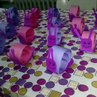 okul öncesınde kağit işler, duvar süsü ,davetiye kartları ,suluboya  çalişması (5872)