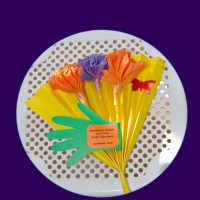 okul öncesınde kağit işler, duvar süsü ,davetiye kartları ,suluboya  çalişması (5879)