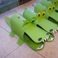 okul öncesınde kağit işler, duvar süsü ,davetiye kartları ,suluboya  çalişması (5909)