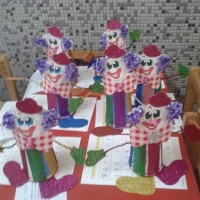 okul öncesınde kağit işler, duvar süsü ,davetiye kartları ,suluboya  çalişması (5936)