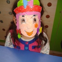 okul öncesınde kağit işler, duvar süsü ,davetiye kartları ,suluboya  çalişması (5962)