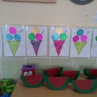 okul öncesınde kağit işler, duvar süsü ,davetiye kartları ,suluboya  çalişması (6036)