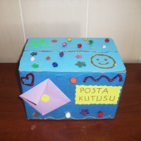 okul öncesınde kağit işler, duvar süsü ,davetiye kartları ,suluboya  çalişması (6057)