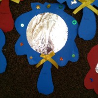 okul öncesınde kağit işler, duvar süsü ,davetiye kartları ,suluboya  çalişması (6074)