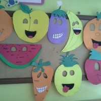 okul öncesınde kağit işler, duvar süsü ,davetiye kartları ,suluboya  çalişması (6081)