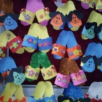 okul öncesınde kağit işler, duvar süsü ,davetiye kartları ,suluboya  çalişması (6097)