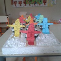 okul öncesınde kağit işler, duvar süsü ,davetiye kartları ,suluboya  çalişması (6099)