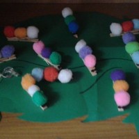 okul öncesınde kağit işler, duvar süsü ,davetiye kartları ,suluboya  çalişması (6115)