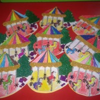 okul öncesınde kağit işler, duvar süsü ,davetiye kartları ,suluboya  çalişması (6138)