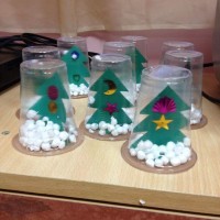 okul öncesınde kağit işler, duvar süsü ,davetiye kartları ,suluboya  çalişması (6152)