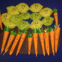 okul öncesınde kağit işler, duvar süsü ,davetiye kartları ,suluboya  çalişması (6156)