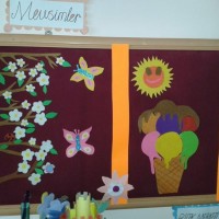 okul öncesınde kağit işler, duvar süsü ,davetiye kartları ,suluboya  çalişması (6168)