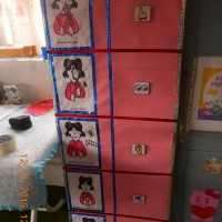 okul öncesınde kağit işler, duvar süsü ,davetiye kartları ,suluboya  çalişması (6190)