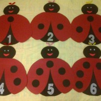 okul öncesınde kağit işler, duvar süsü ,davetiye kartları ,suluboya  çalişması (6201)