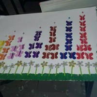 okul öncesınde kağit işler, duvar süsü ,davetiye kartları ,suluboya  çalişması (6277)