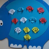 okul öncesınde kağit işler, duvar süsü ,davetiye kartları ,suluboya  çalişması (6285)