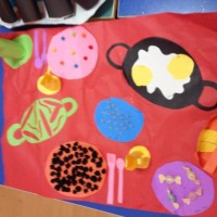 okul öncesınde kağit işler, duvar süsü ,davetiye kartları ,suluboya  çalişması (6300)