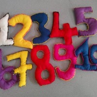 okul öncesınde kağit işler, duvar süsü ,davetiye kartları ,suluboya  çalişması (6404)