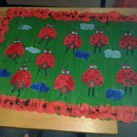 okul öncesınde kağit işler, duvar süsü ,davetiye kartları ,suluboya  çalişması (6413)