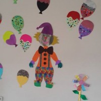 okul öncesınde kağit işler, duvar süsü ,davetiye kartları ,suluboya  çalişması (6456)