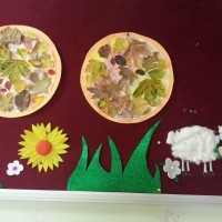 okul öncesınde kağit işler, duvar süsü ,davetiye kartları ,suluboya  çalişması (6484)