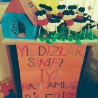 okul öncesınde kağit işler, duvar süsü ,davetiye kartları ,suluboya  çalişması (6497)