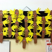 okul öncesınde kağit işler, duvar süsü ,davetiye kartları ,suluboya  çalişması (6530)