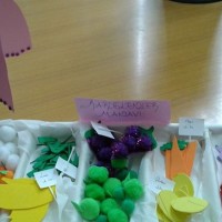 okul öncesınde kağit işler, duvar süsü ,davetiye kartları ,suluboya  çalişması (6579)