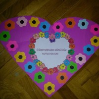 okul öncesınde kağit işler, duvar süsü ,davetiye kartları ,suluboya  çalişması (6627)